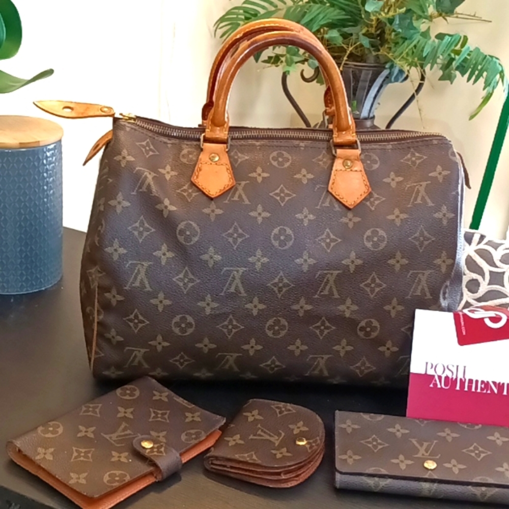 Louis Vuitton Speedy 30 bundle